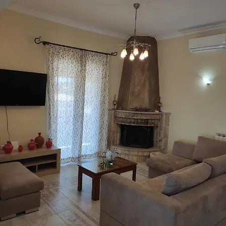 Apartamento Filoxenia Petrití